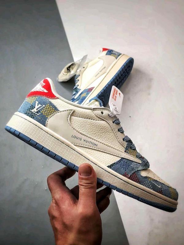 6a97c7a12e8bf2.jpg Air Jordan 1 Low x Travis Scott Custom – First Copy - Image 1
