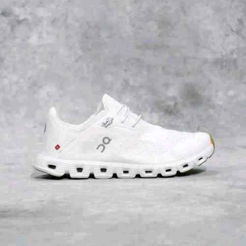 6a99887dca7a9.jpeg On Cloud 5 Coast All White – First Copy - Image 1