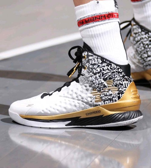 6a99eb3c88e8e.jpeg Under Armour Stephen Curry Back-to-Back MVP Pack 2023 – First Copy - Image 1